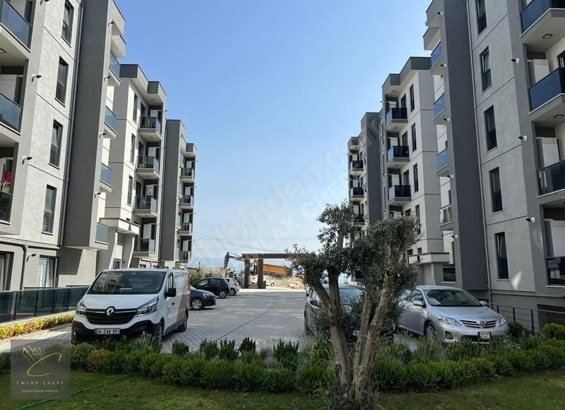 Dumlupınarda Yeni Site İçinde Kiracısız Satılık 2+1 Daire