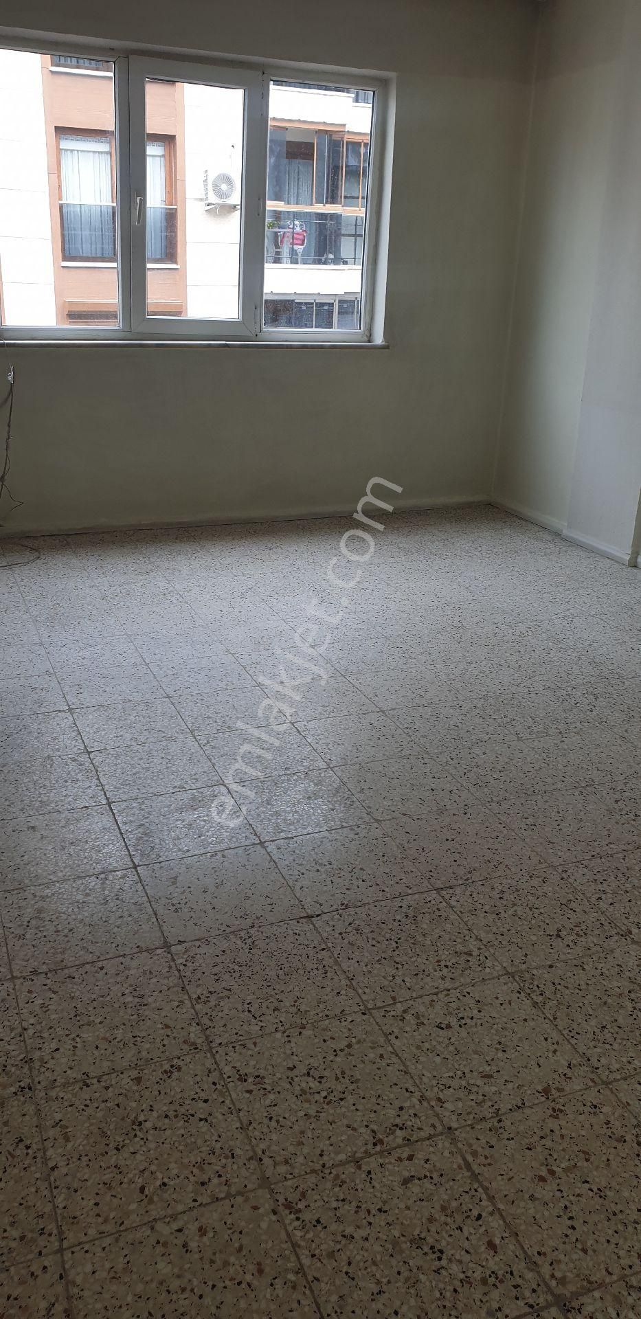 Şehzadeler Ege Mahallesinde Satılık Daire