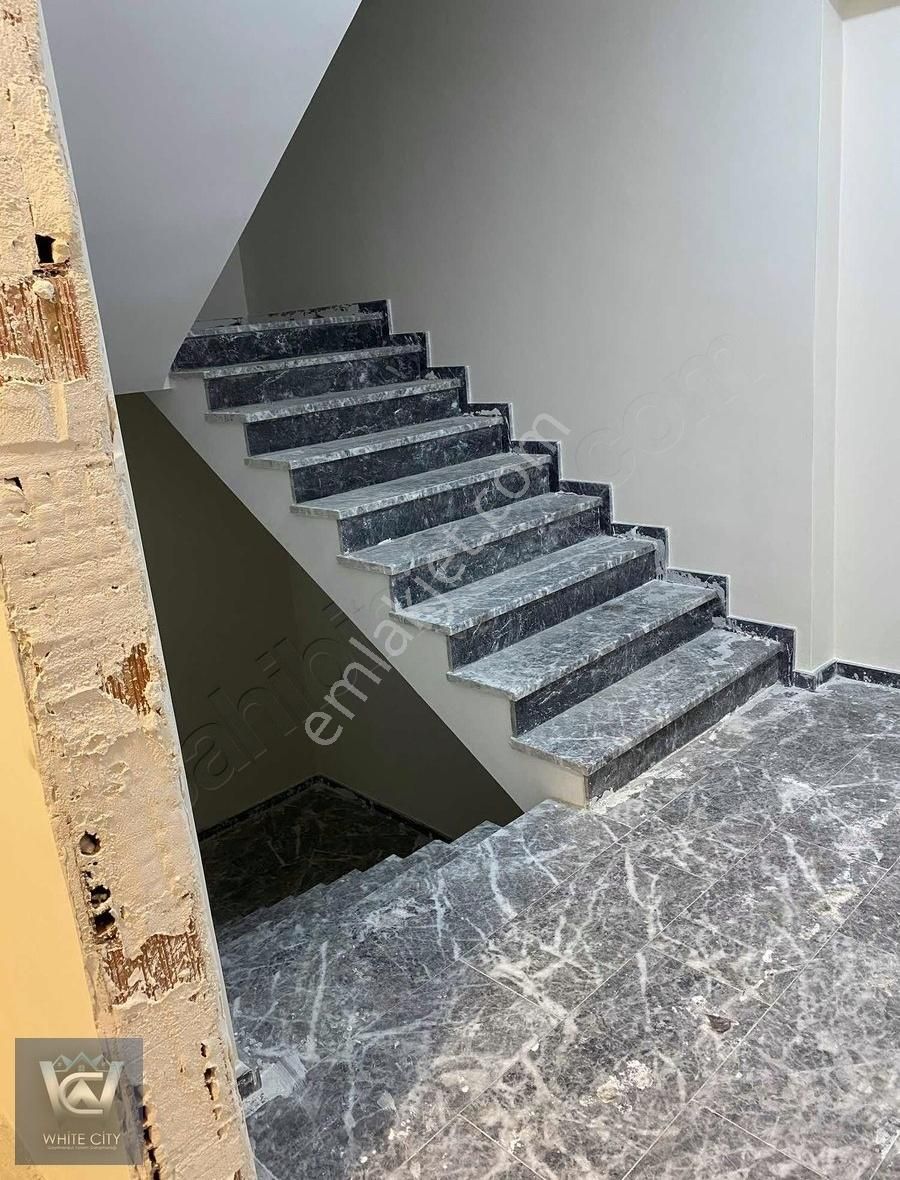 Satılık 2+1 85 M2 Lüks Daire