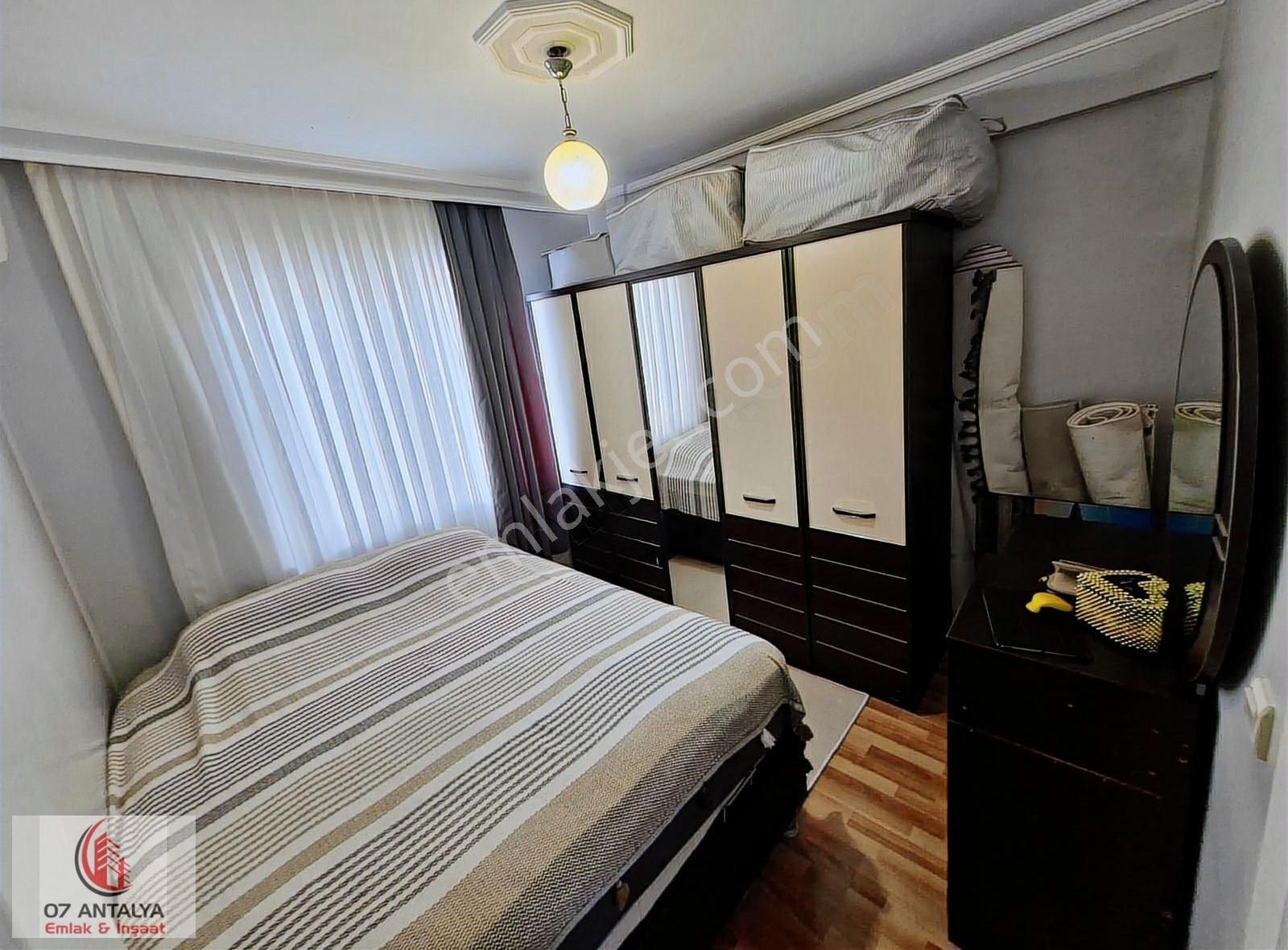 Pazar Pazarı Karşısı Yeni Mh. Çok Geniş Masrafsız 2+1