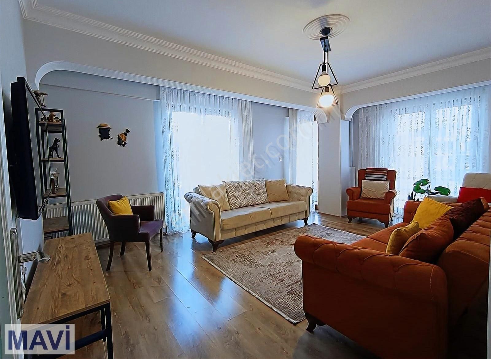 Satılık Remax Mavi Yağcılar Mah Ada Meva Stesi 5+2 Çatı Dubleks