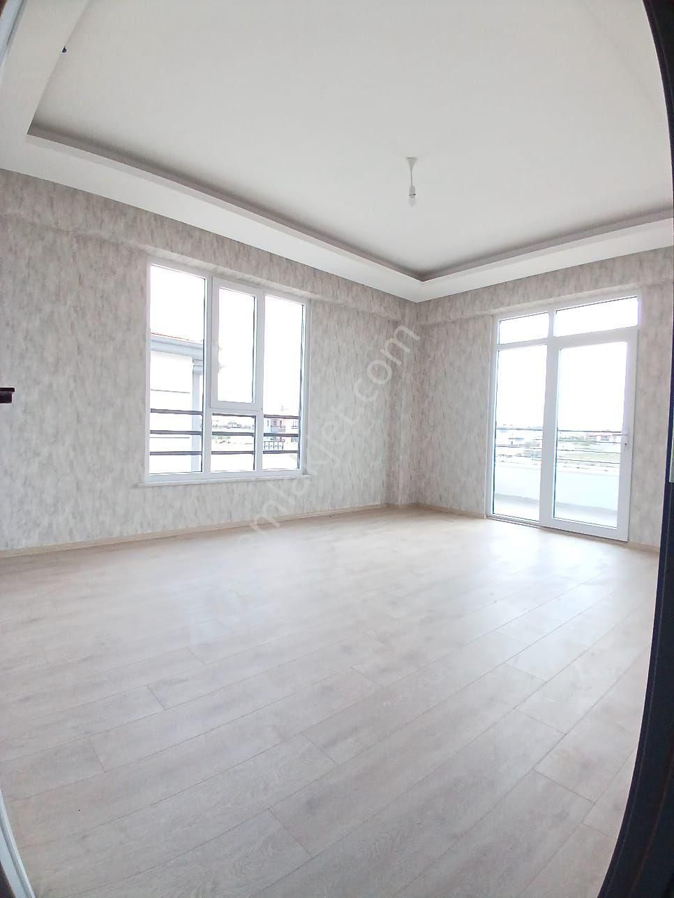 Alakova Merkez Sağlık Ocağı Market Eczane Yakını Geniş 2+1