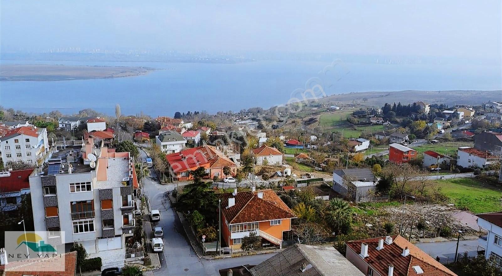** Nev Yapı Arsa Ofisinden Arsa Fiyatına 6 Daire 2 Dükkan **