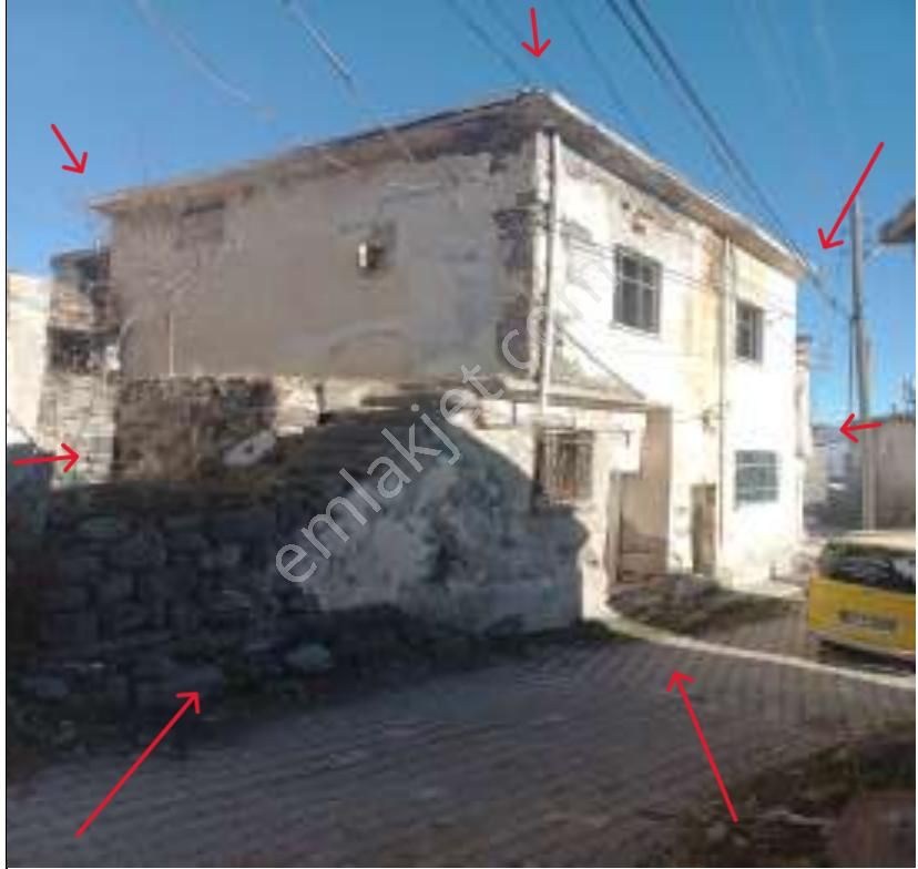 Niğde Çiftlik Müstakil Tapu Sahibi Perta Emlak Ümit Tahmaz