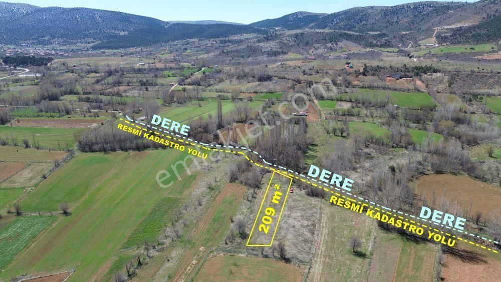 Konya / Ilgın / Gökçeyurt-gümüş Mahallesinde 209 M² Müstakil Tapulu Tarla