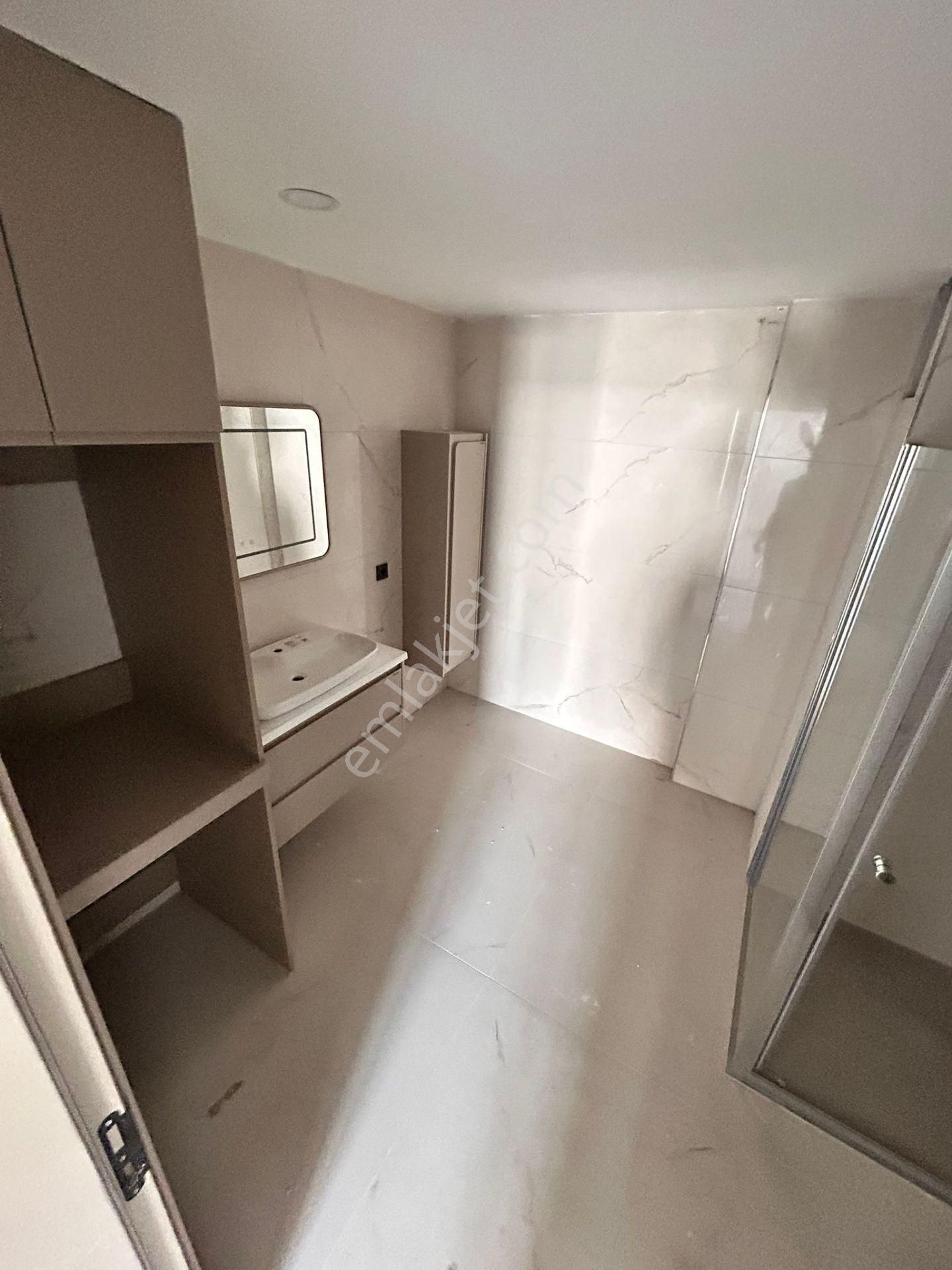 Önerlerde Lüx Site İçinde Satılık 3+1 Göl Manzaralı Daire - Görsel 11