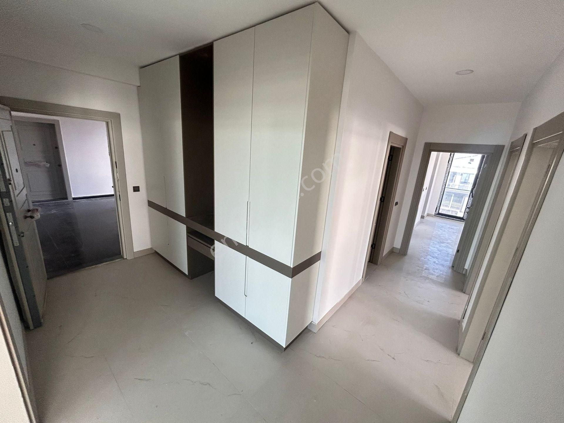 Önerlerde Lüx Site İçinde Satılık 3+1 Göl Manzaralı Daire - Görsel 7