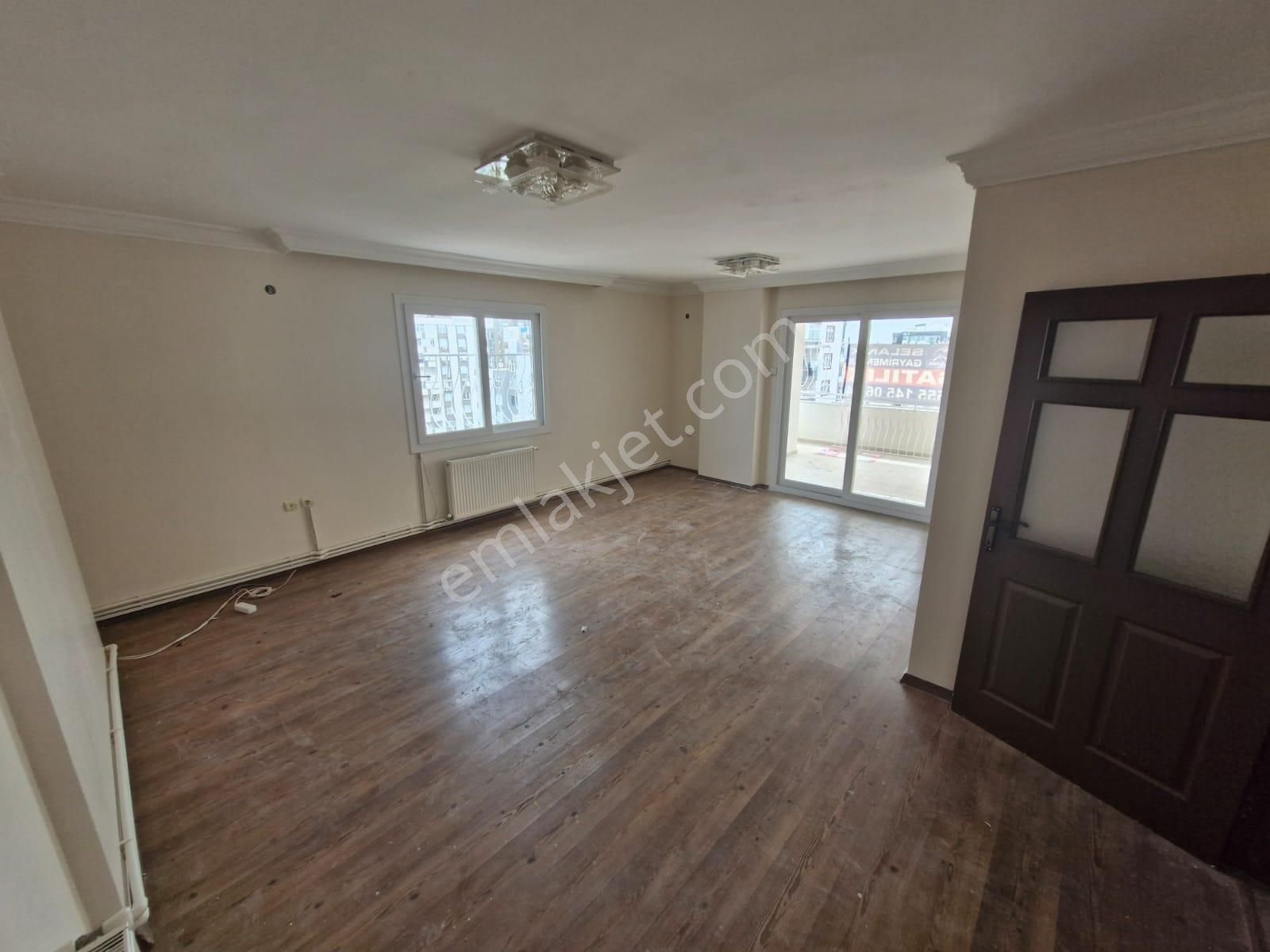 Adana Çukurova Toros Mahallesi Satılık 3+1 Daire Turgut Özal Bulvarı Manzaralı Hasarsız - Görsel 11