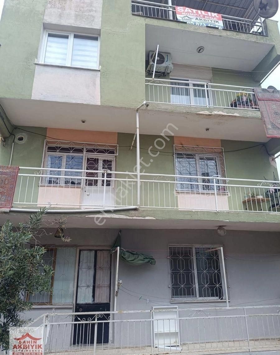 Bayraklı Şehir Hastanesi Yakını 2+1 100m2