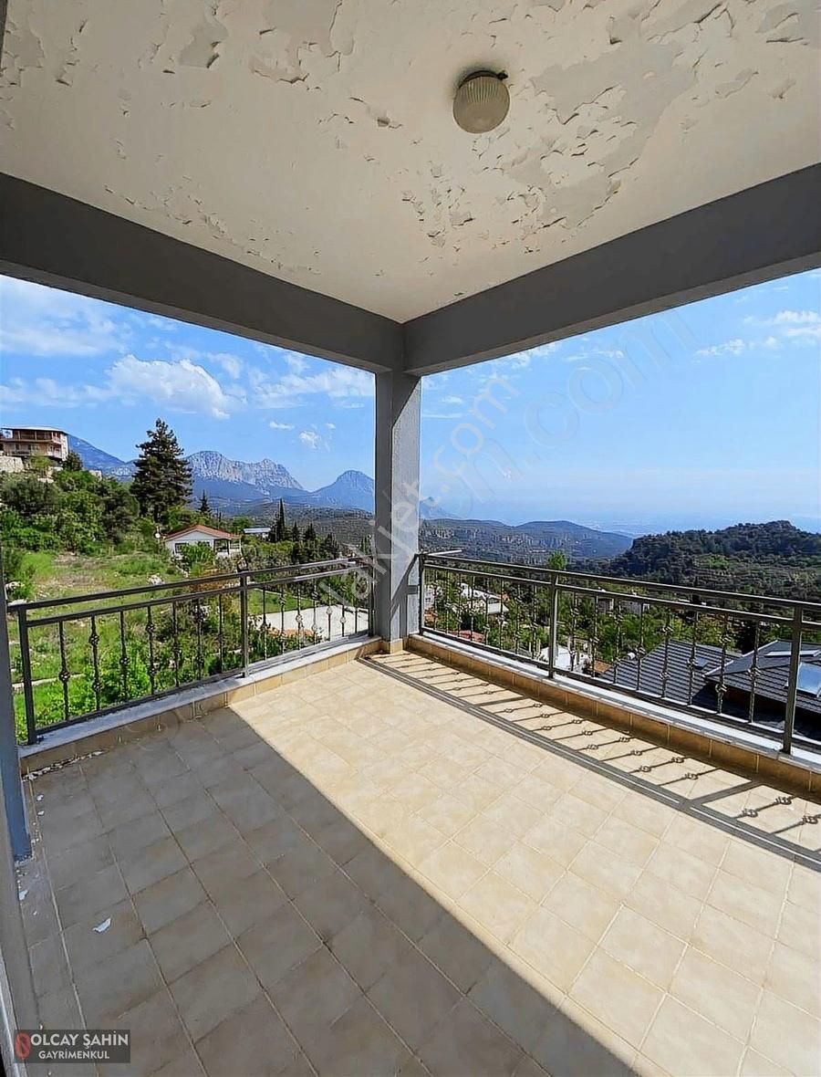 Çağlarcada 907 M2 Arsa İçerisinde Doğa Manzaralı 3 Katlı Bina - Görsel 6