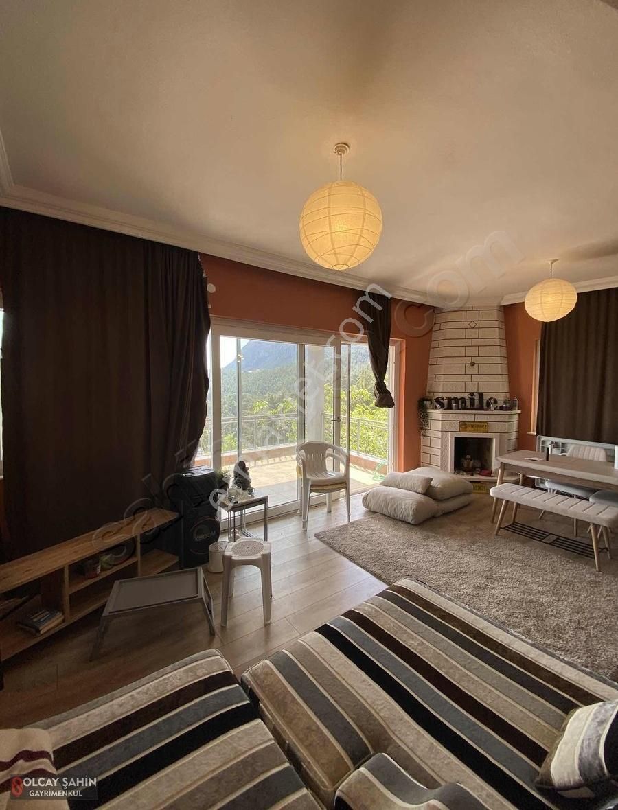 Çağlarcada 907 M2 Arsa İçerisinde Doğa Manzaralı 3 Katlı Bina - Görsel 4