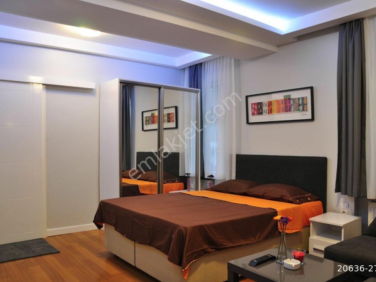 Sıhhiye Yakınında Ultra- Lüx Daire (covi1.000 Tl