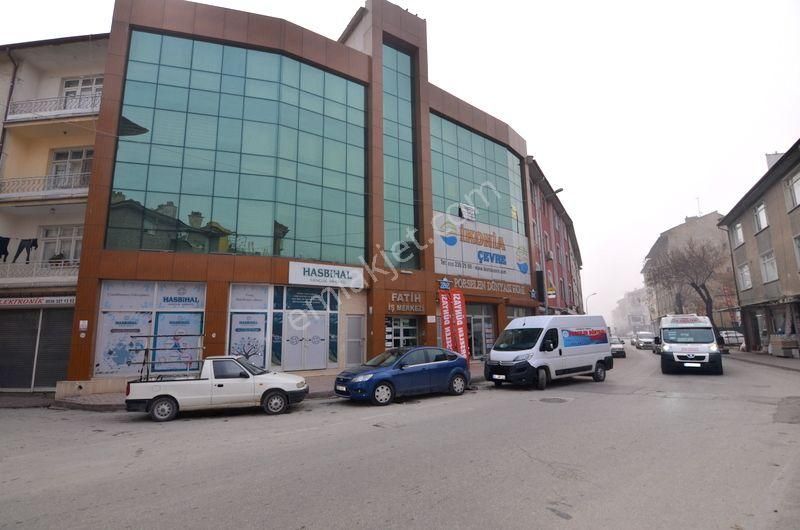 Talha Tozduman'dan İstanbul Cd Fatih İş Merkezinde 160 M2 Dükkan