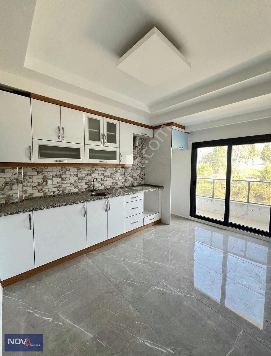 Nova'dan Ergenekon'da Satılık 3+1 Arakat Sıfır Daire