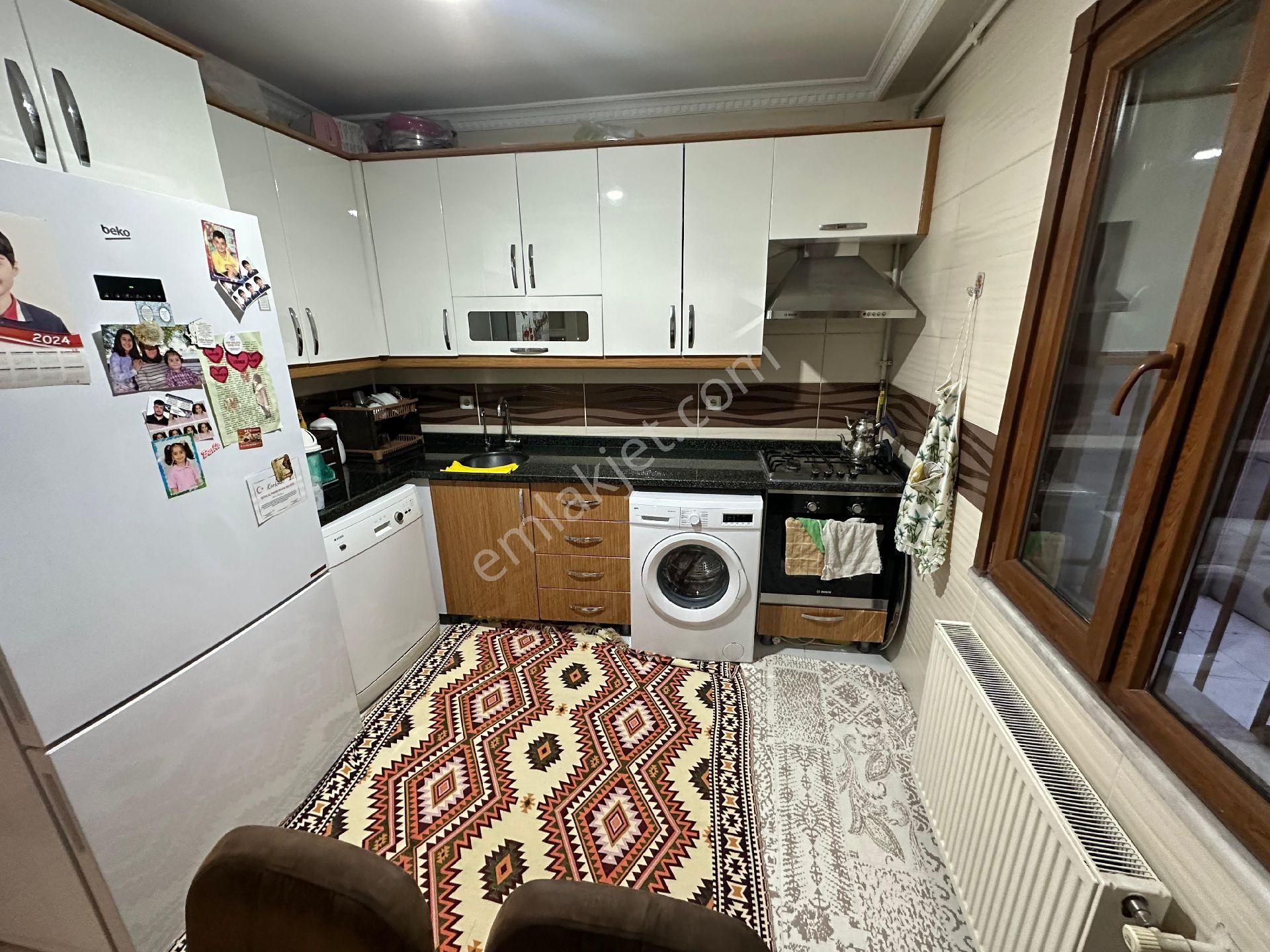 Pusula İnş.tan S.çiftligi Cadeyeyakın 100m2 2+1 Bahçe Katı Daire