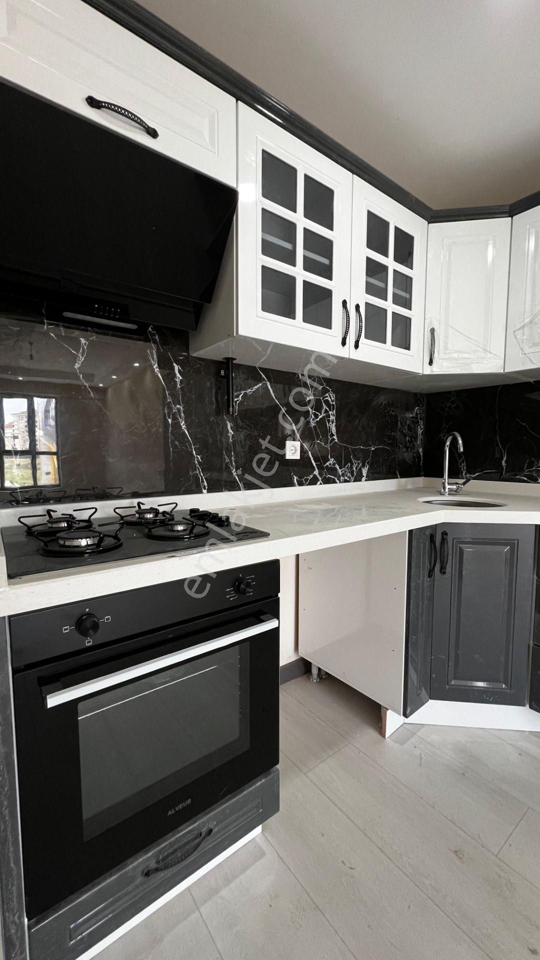 Kapaklı Yıldızkent Mahallesinde Modern 1+1 Suit Daire