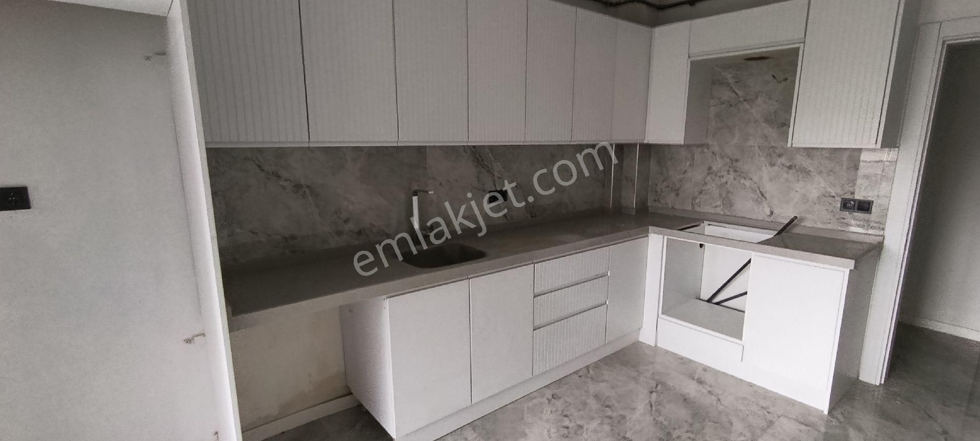 Calışkandan Çakmak Mah Satilik Daire 3+1