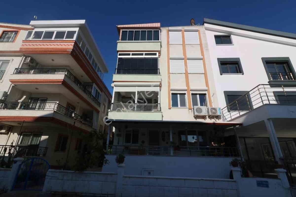 Efeler Mahallesinde Ebeveyn Banyolu Satılık Daire