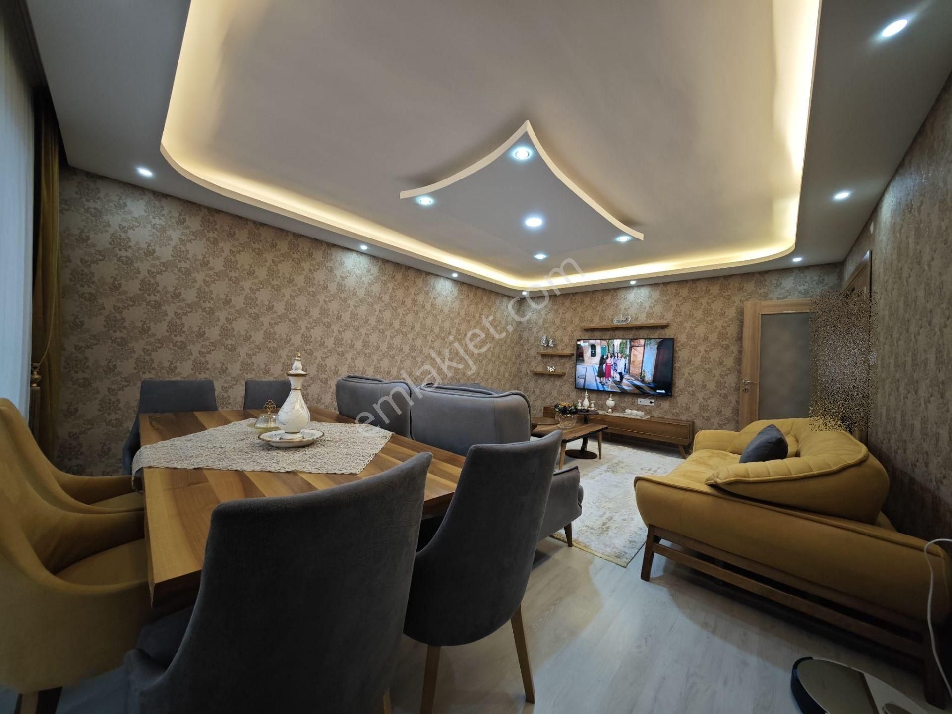 Feridunçelik'te Full+full Yapılı Asansörlü 3+1 Katta Satılık Daire !! - Görsel 2