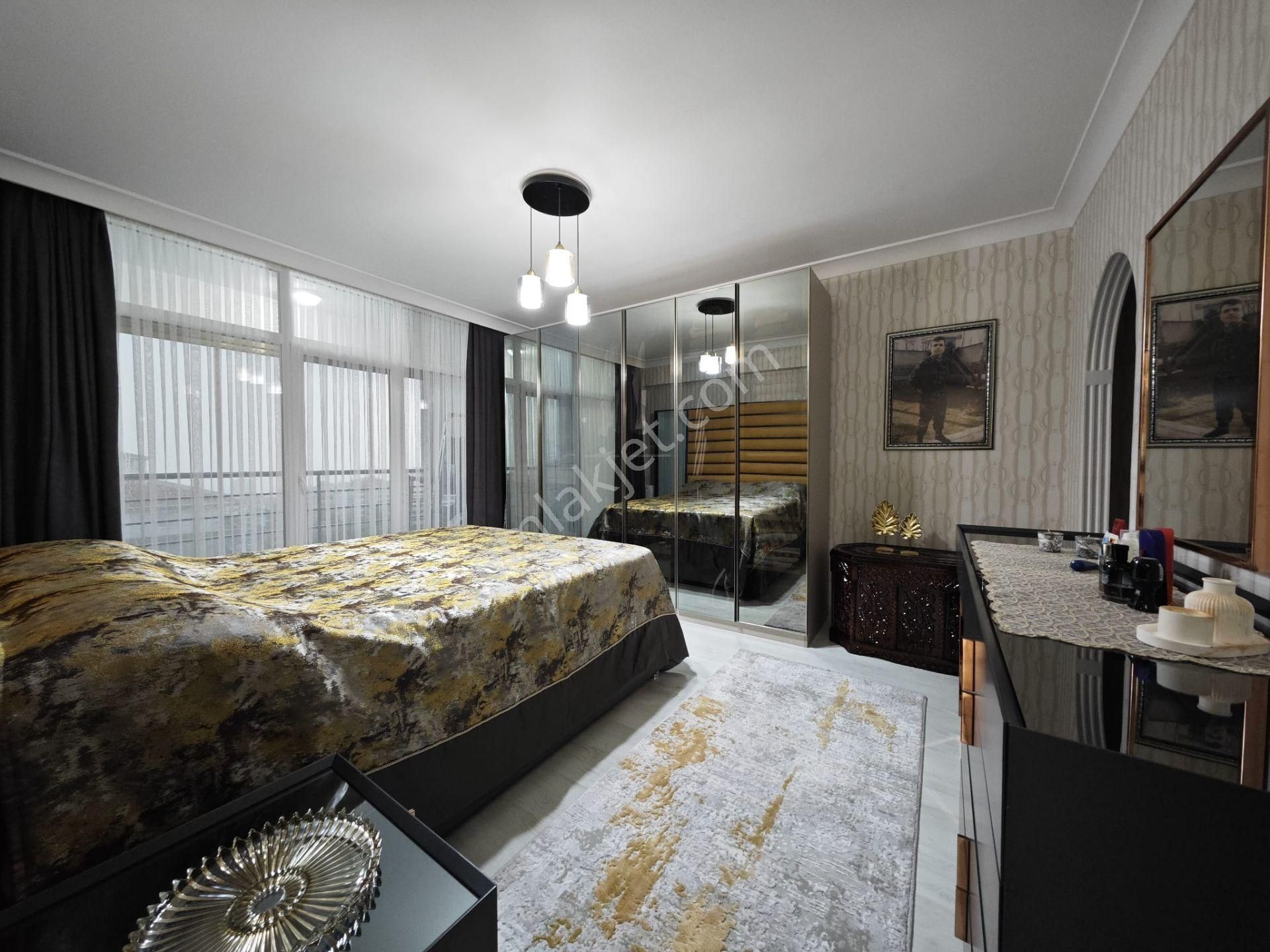 Feridunçelik'te Full+full Yapılı Asansörlü 3+1 Katta Satılık Daire !! - Görsel 11