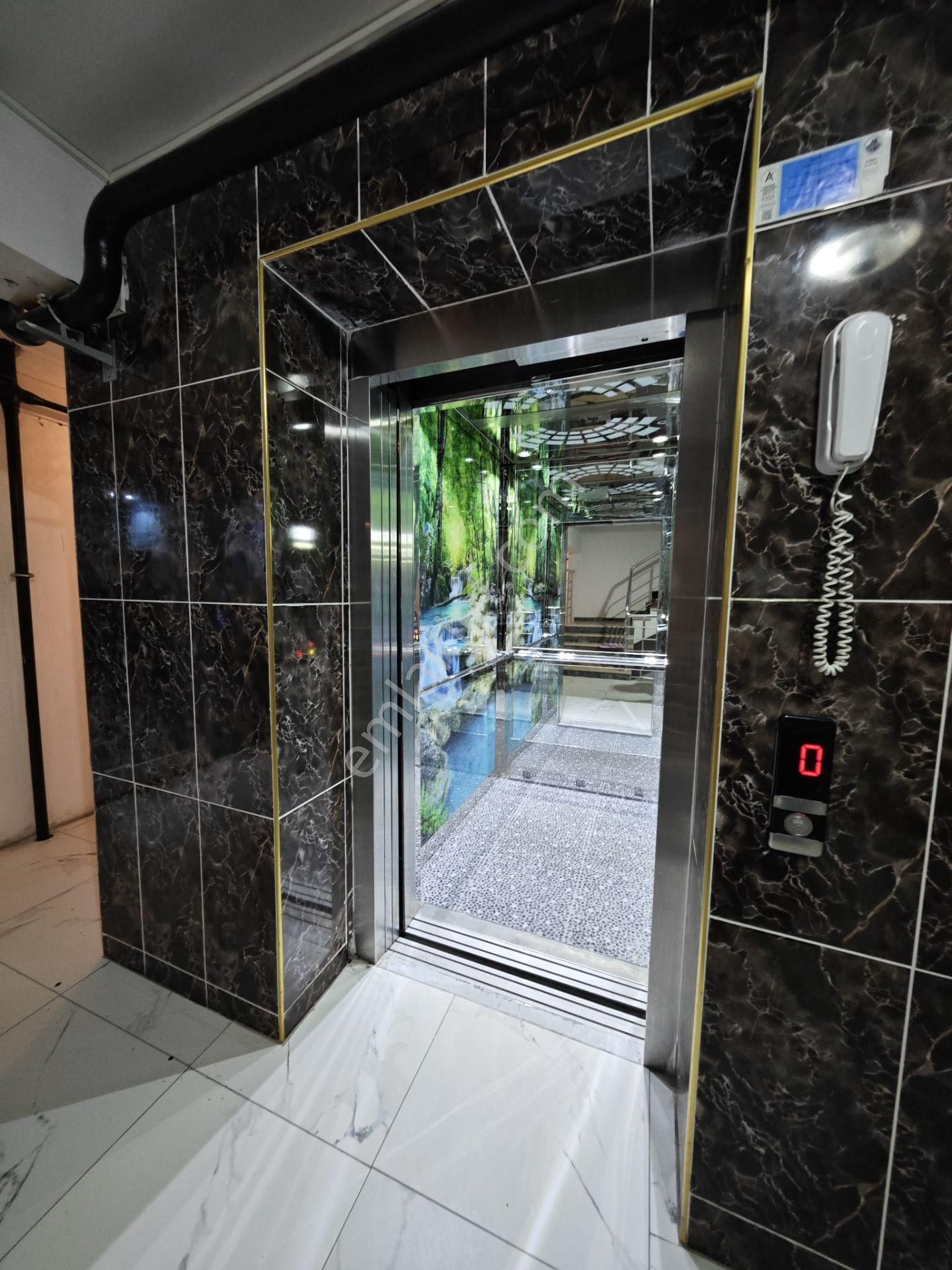 Feridunçelik'te Full+full Yapılı Asansörlü 3+1 Katta Satılık Daire !! - Görsel 34