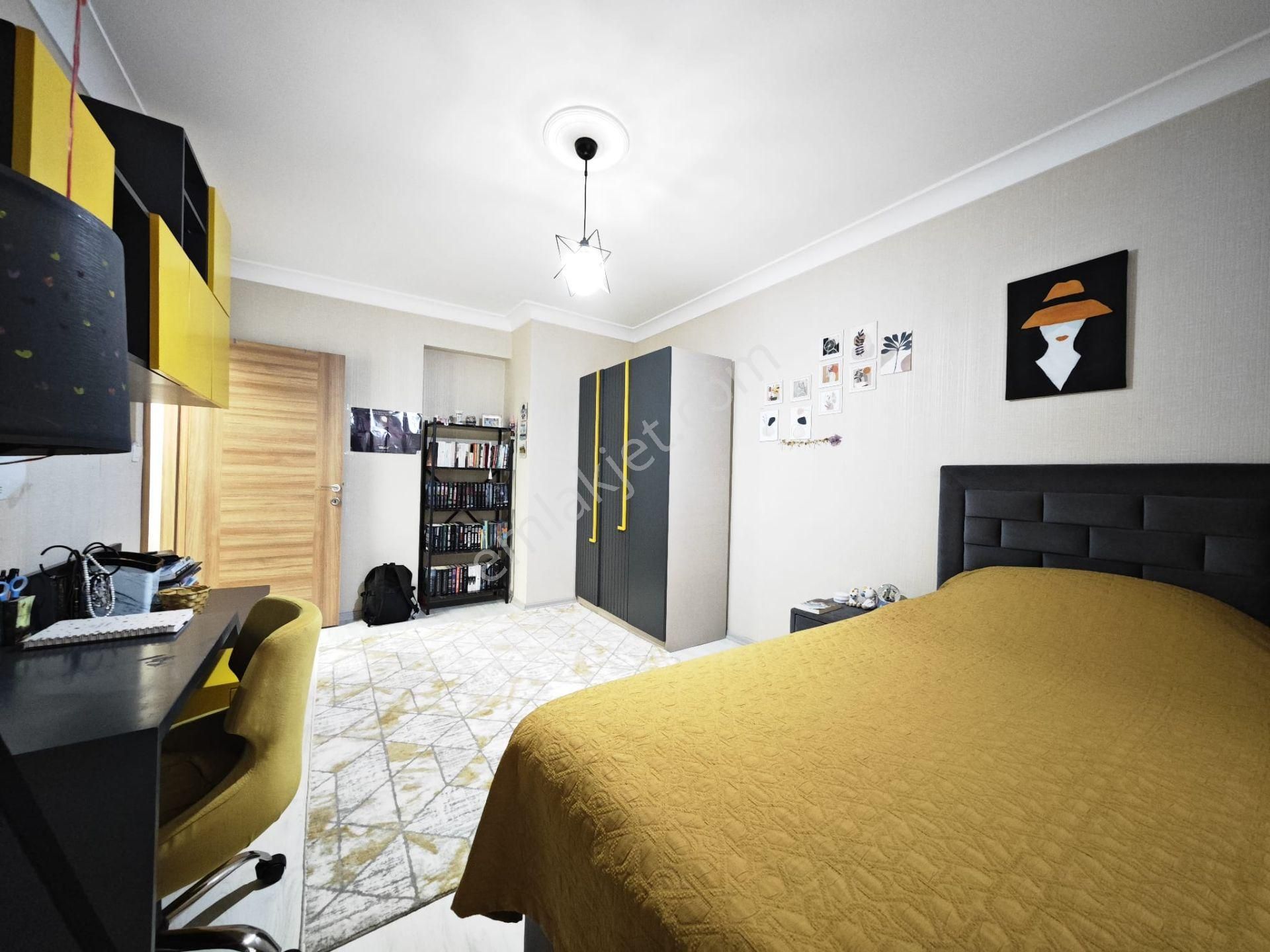 Feridunçelik'te Full+full Yapılı Asansörlü 3+1 Katta Satılık Daire !! - Görsel 18