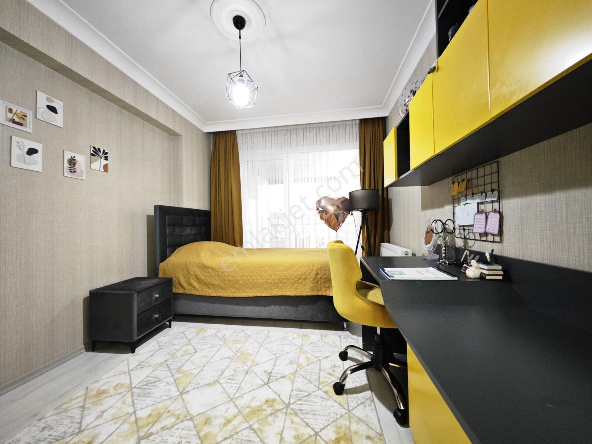 Feridunçelik'te Full+full Yapılı Asansörlü 3+1 Katta Satılık Daire !! - Görsel 15