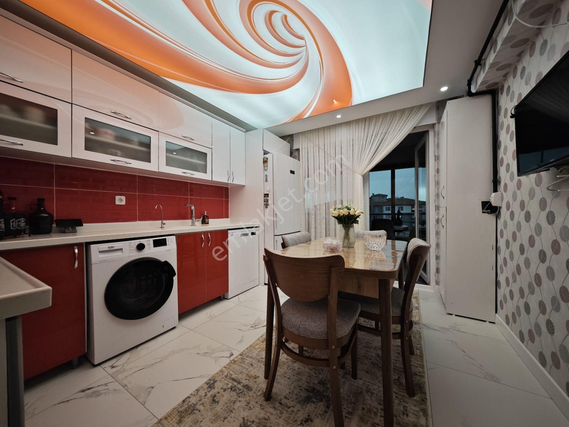 Feridunçelik'te Full+full Yapılı Asansörlü 3+1 Katta Satılık Daire !! - Görsel 7