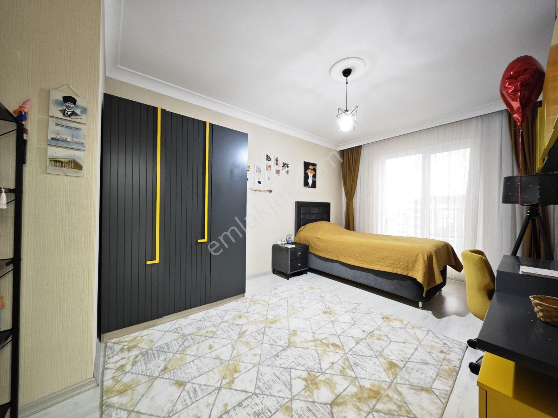 Feridunçelik'te Full+full Yapılı Asansörlü 3+1 Katta Satılık Daire !! - Görsel 16