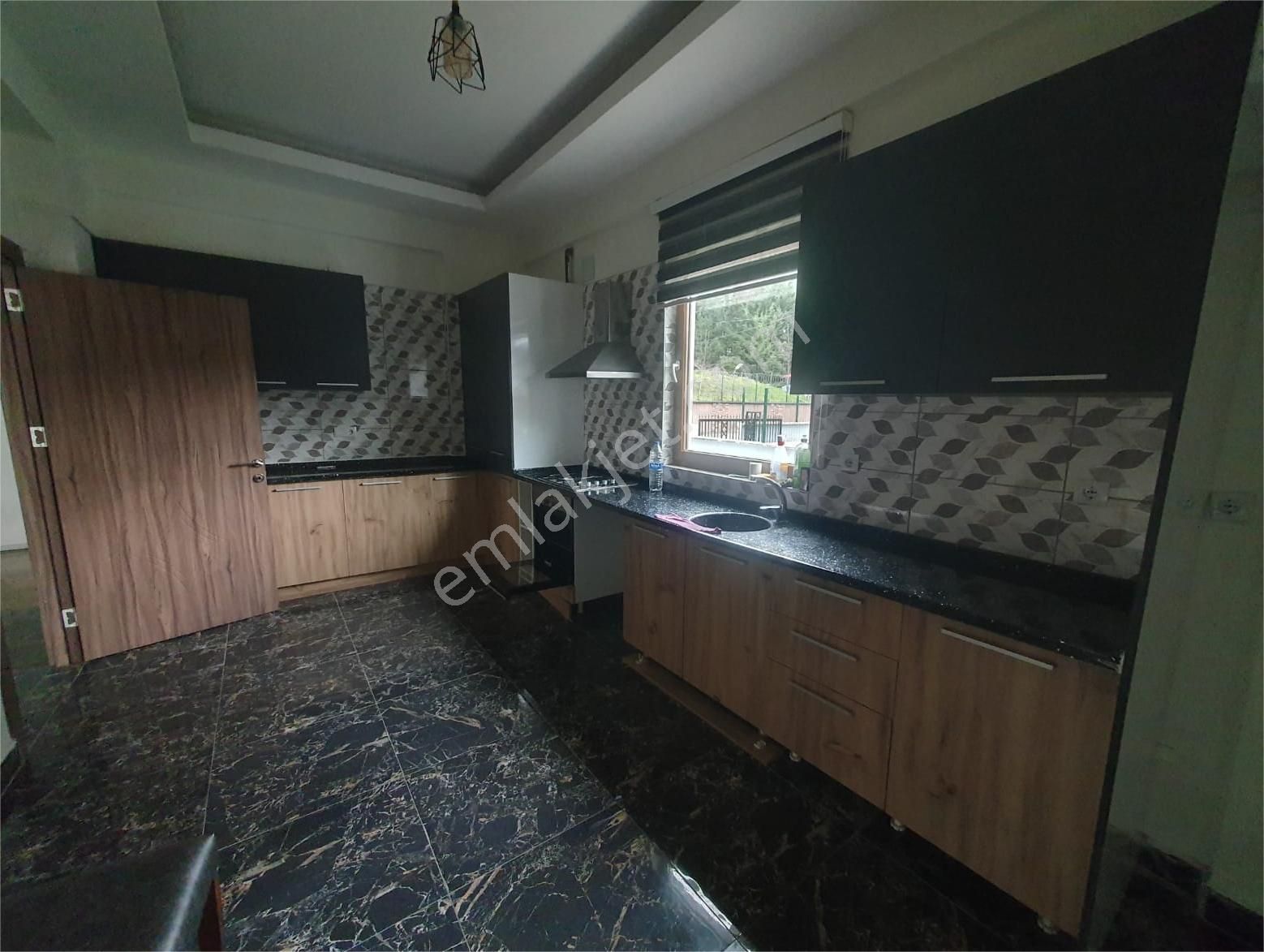 Bursa Mudanya Çağrışan'da Kısmi Eşyalı Aidatsız Kiralık Villa - Görsel 17