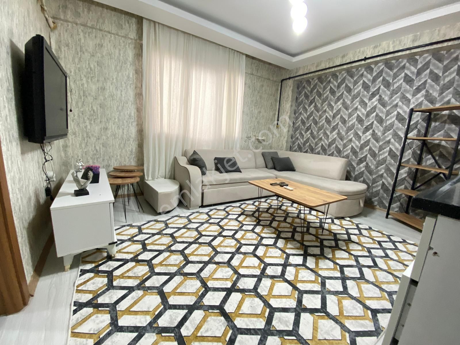 Safir'den Eşyalı 1+1 Daire