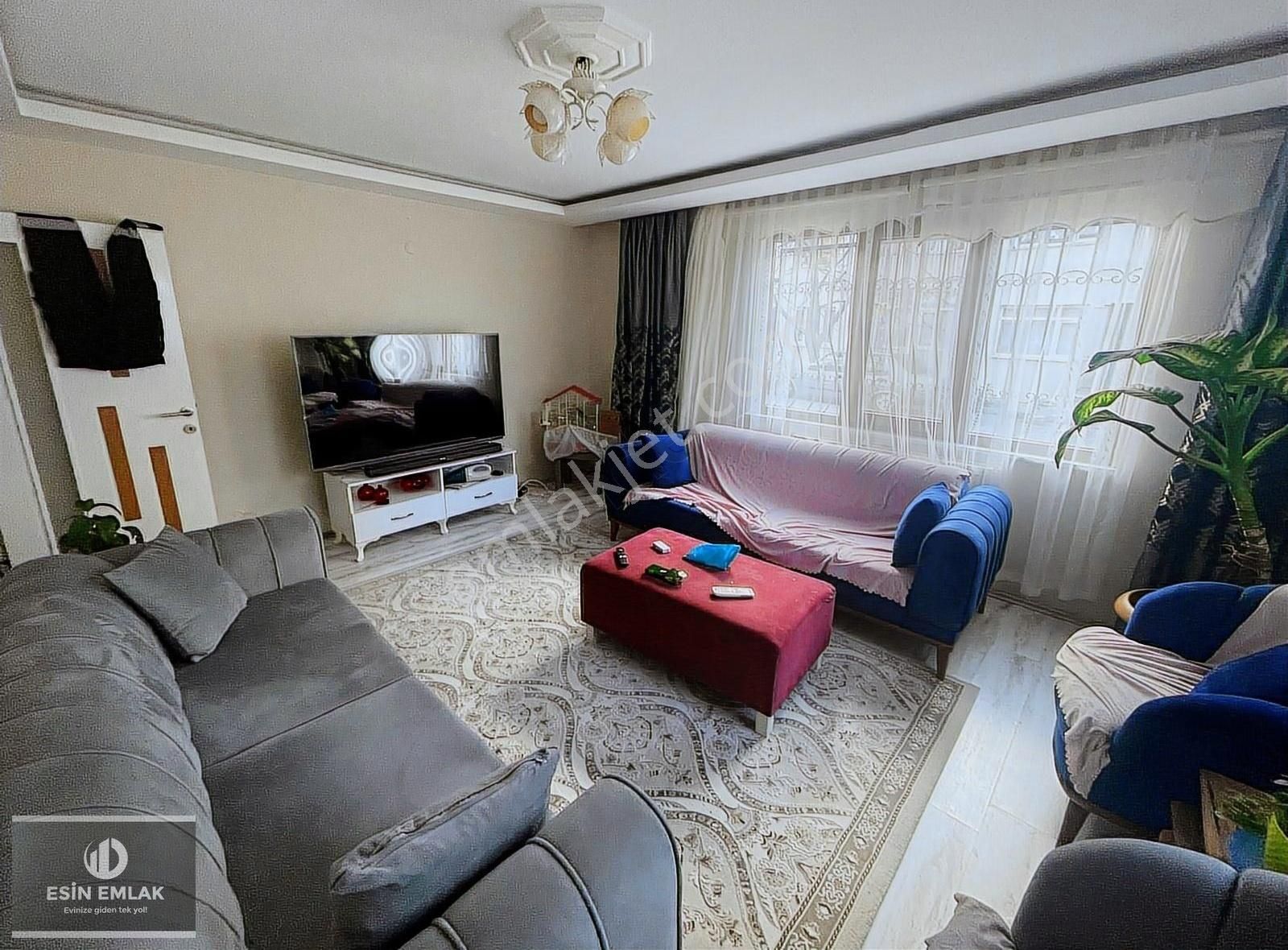 Yeni Mah Denize 100 Metre Ferah Temiz 2+1 Satılık Daire
