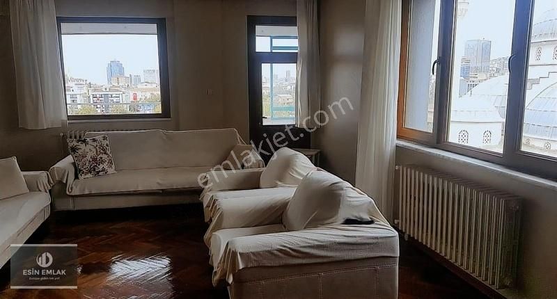 Cevizli Mah Merkezi Lokasyonda Satılık Daire