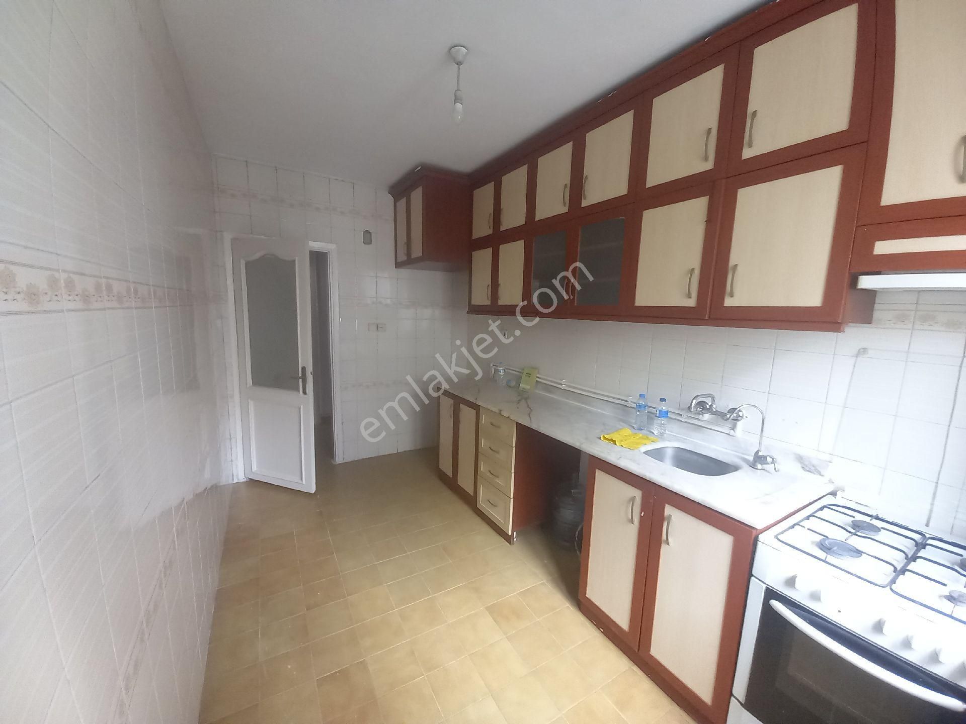 Esenler Kazım Karabekir Mahallesinde Satılık Daire
