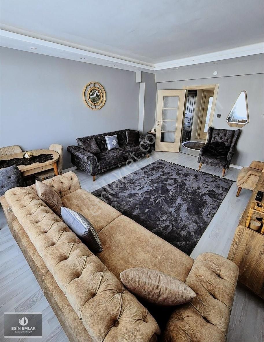 Karlıktepe Mah 3+1 Geniş M2 Kelepir Satılık Daire