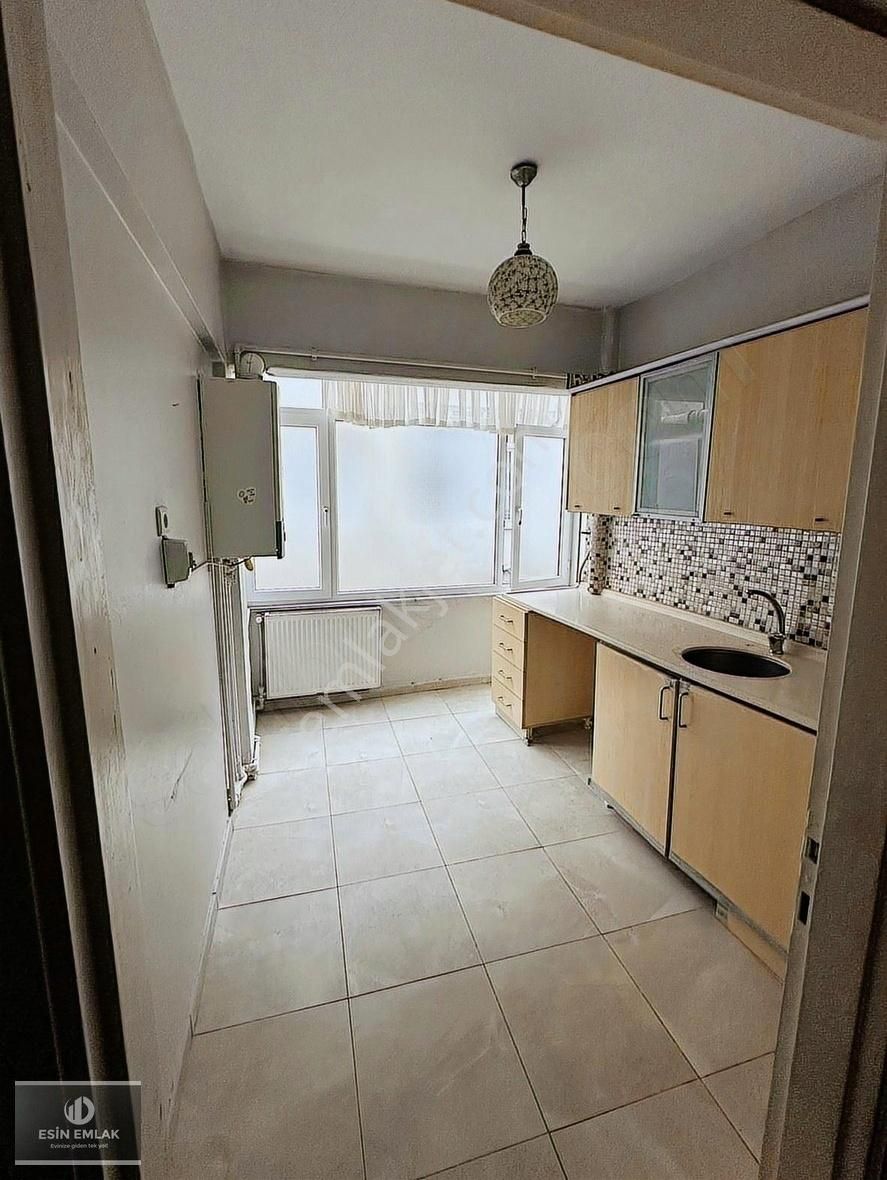 Çamçeşme Mah 3+1 Geniş M2 Arakat Satılık Kelepir Daire