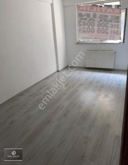 Sultanorhan Mah Ferah Balkonlu Temiz Arakat 3+1 Satılık Daire