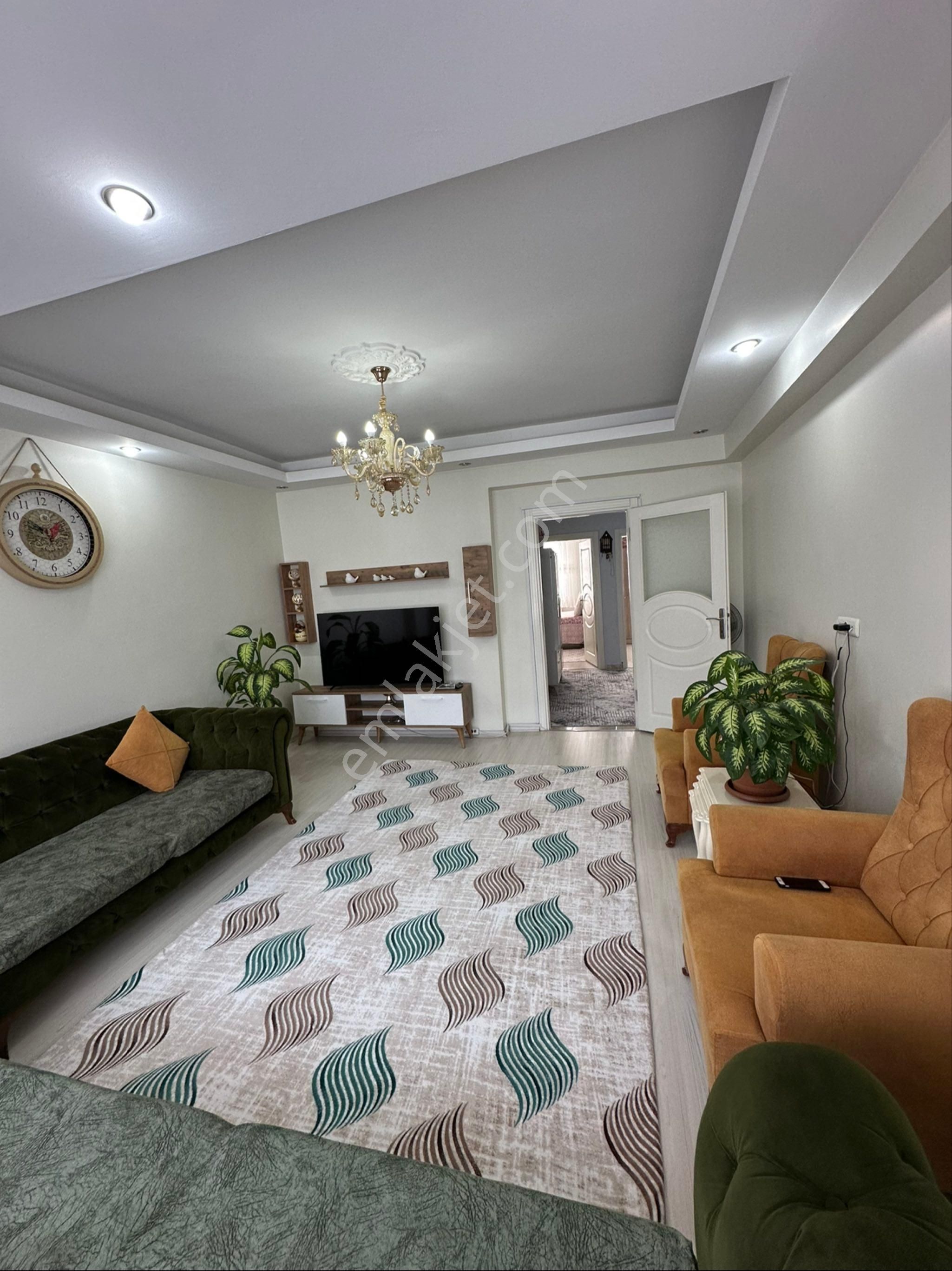 Star Yapıdan Bölgenin En Geniş 2+1 120 M2 Dairesi