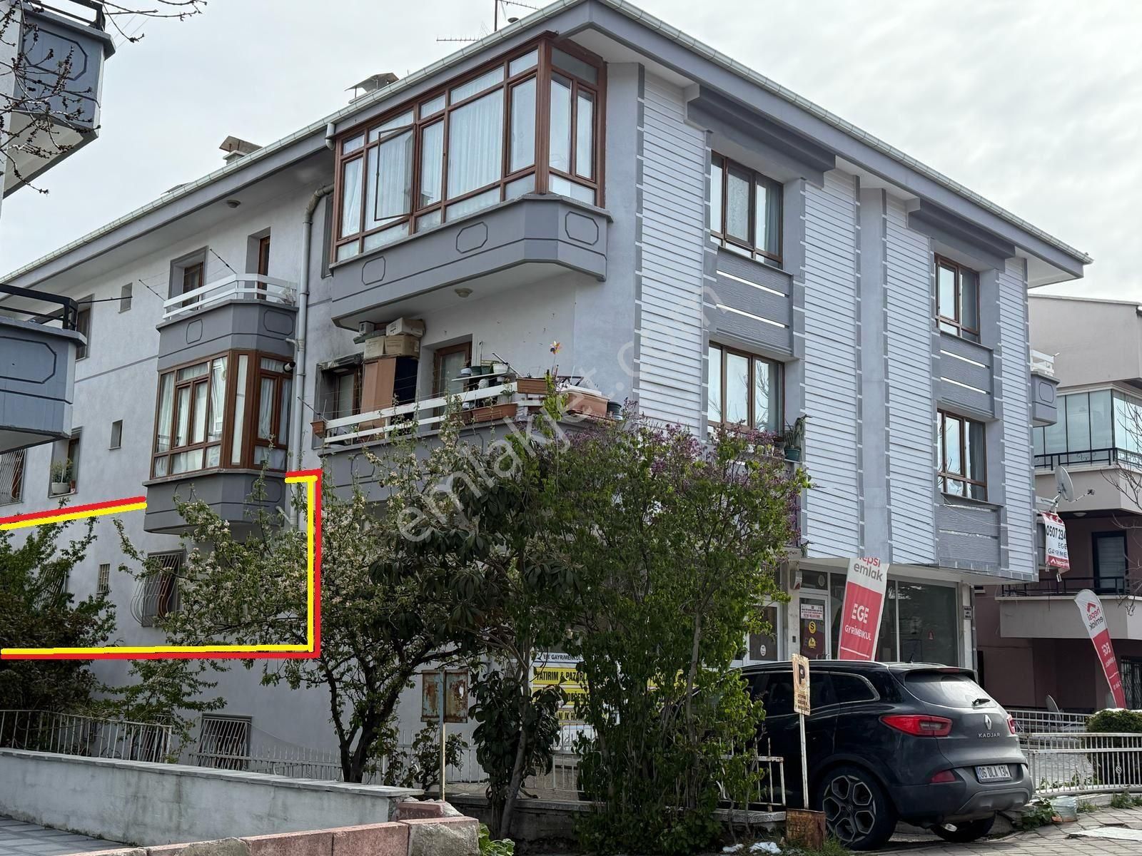 Dikmen Ece Sokakta Satılık 3+1 Daire