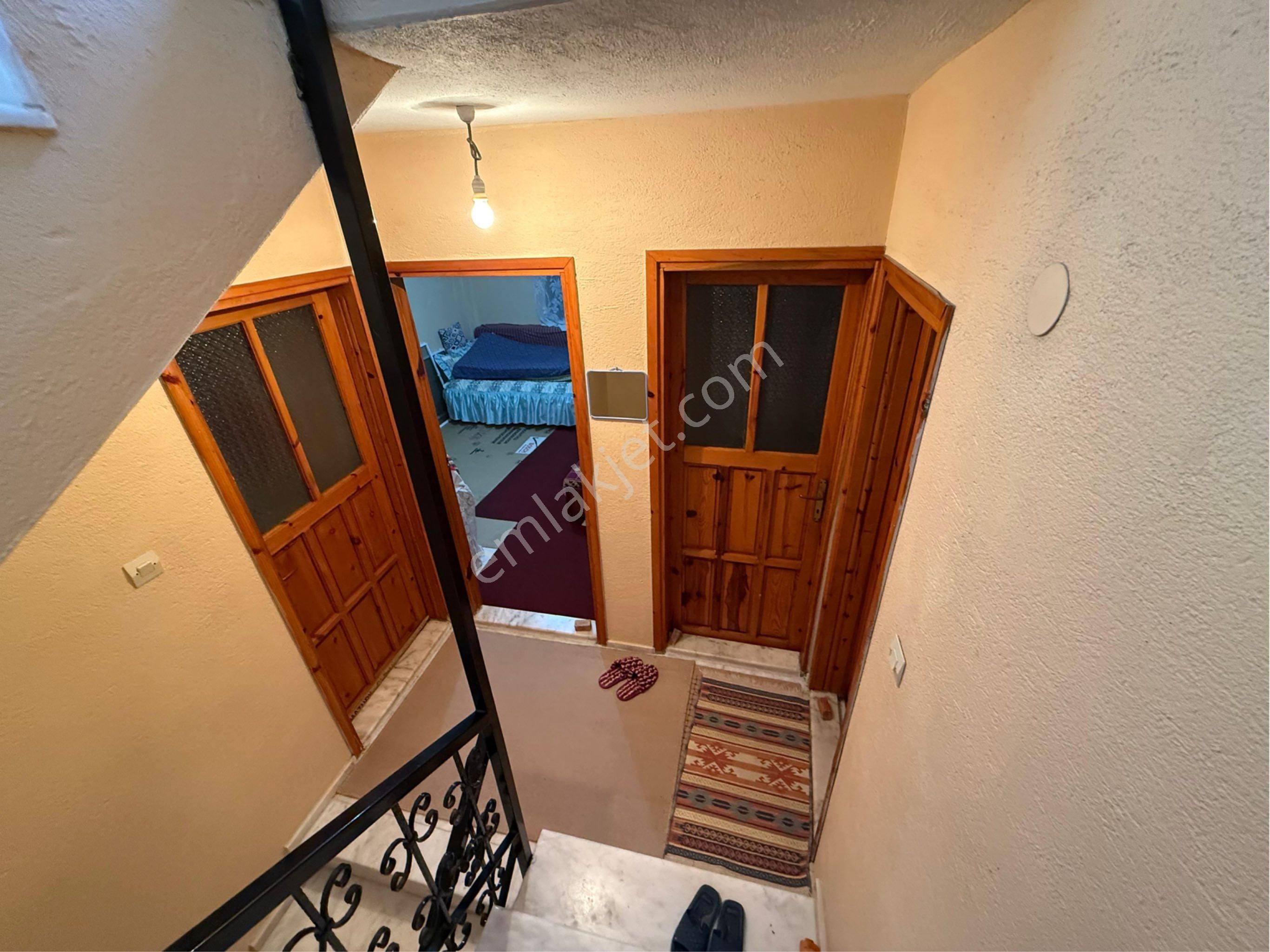 Dikili // Kabakum -bankacılar Sit // Dubleks Mesken // 290 M2 // - Görsel 12