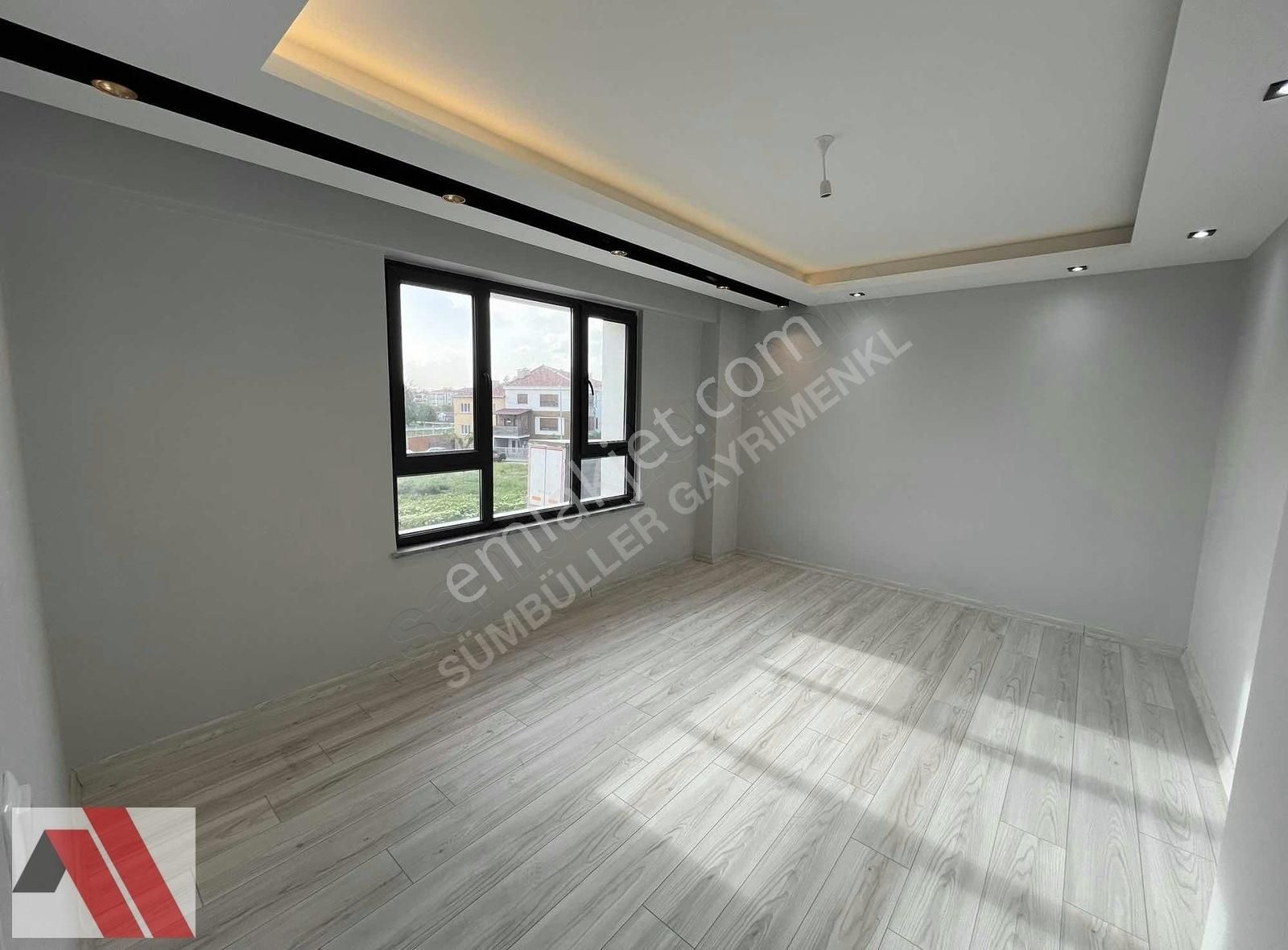 Sümbüller'den Alınca Cd Yakını İskanlı Ö.garajlı Şık Tasarım 2+0
