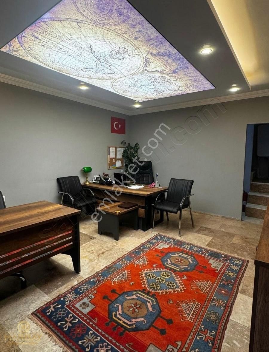 Ürgüp Merkezde Avantajlı Lokasyonda 60 M2 Satılık Dükkan Ofis