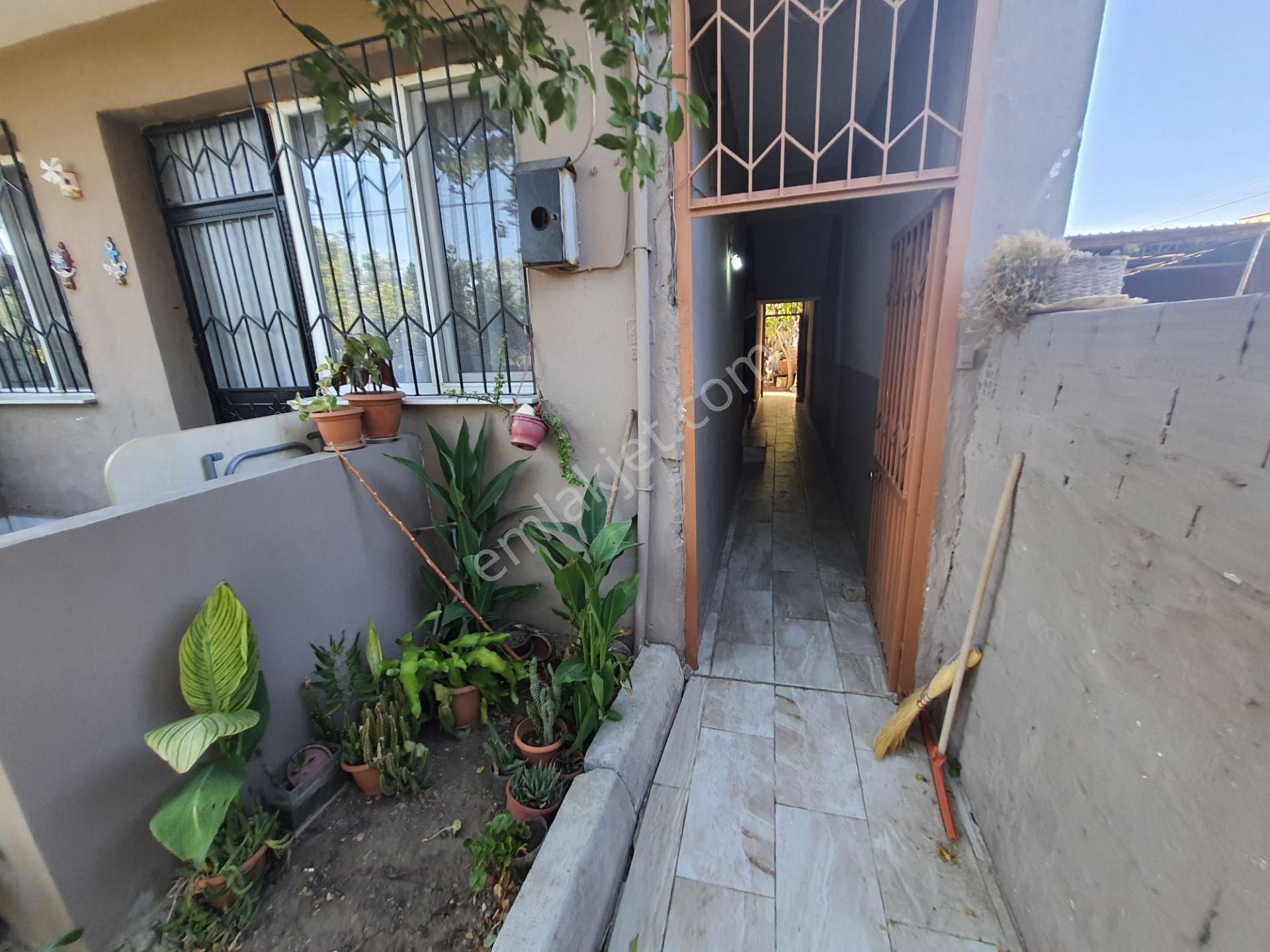 İzmir Torbalı Gold Emlaktan Satılık Mustakil 2 Katlı Ev - Görsel 2