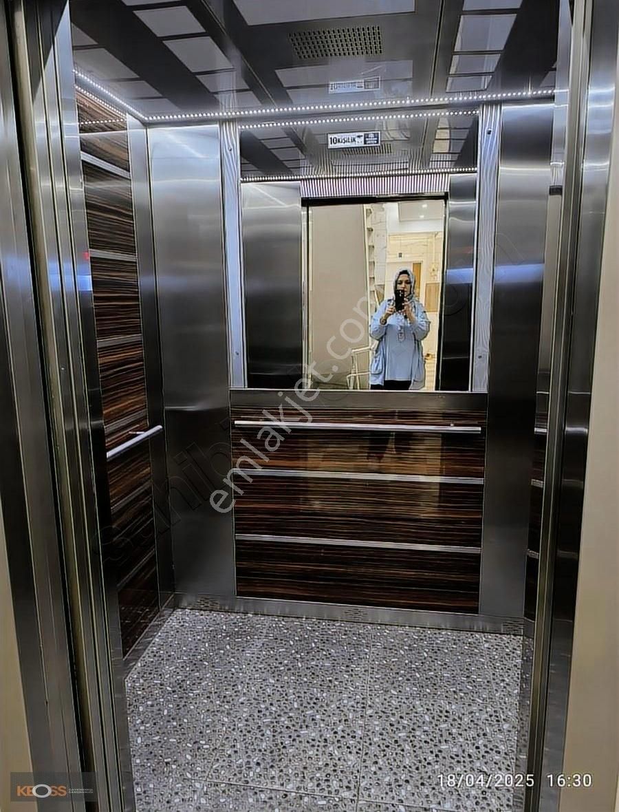 Fetih Cad. Üzerinde Satılık 3+1 Daire - Görsel 2