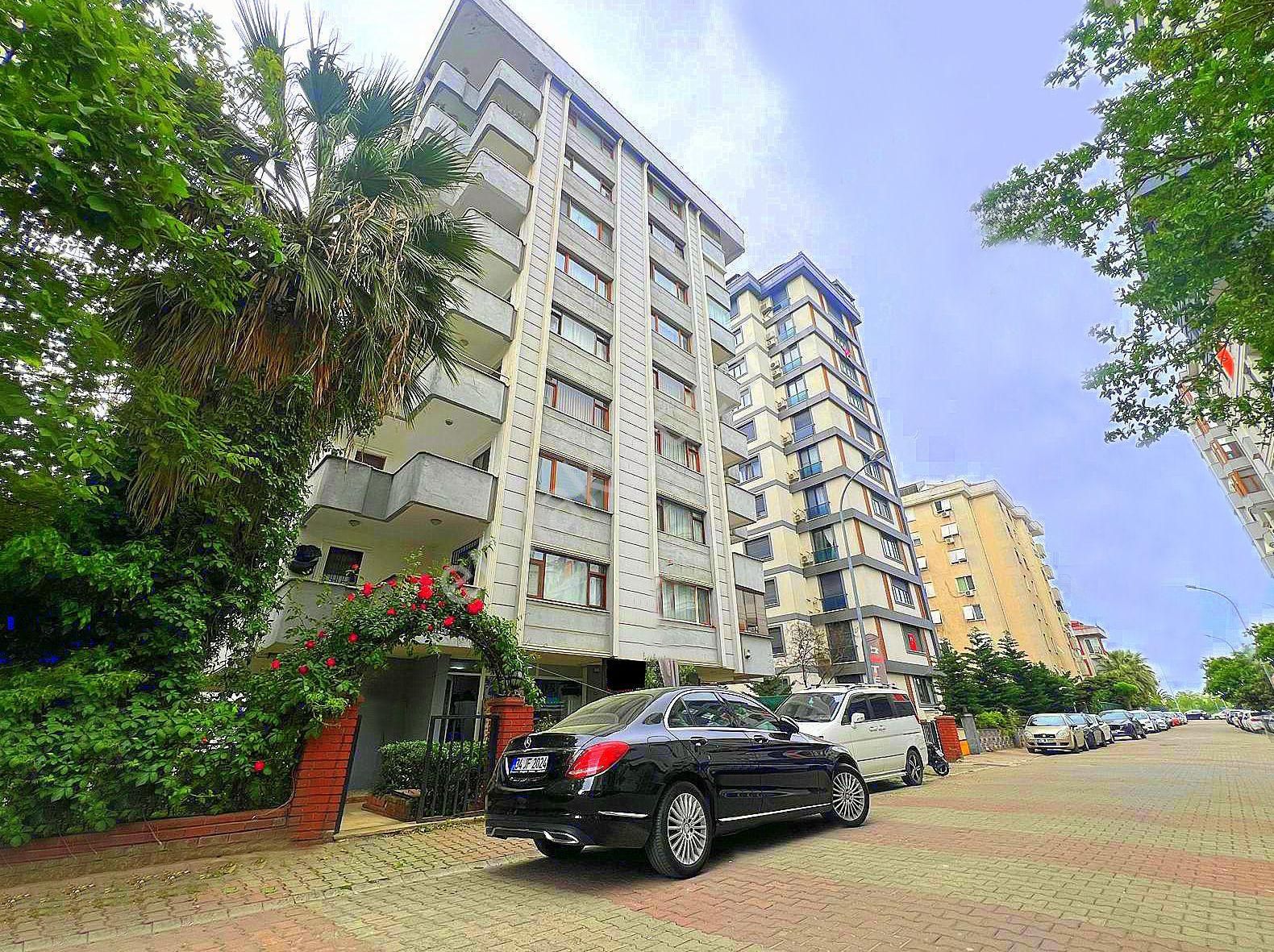 ▃birikim▃ Yalı Sahilde Oturuma Hazır 2.katta 135m² Ön Cephe 3+1!