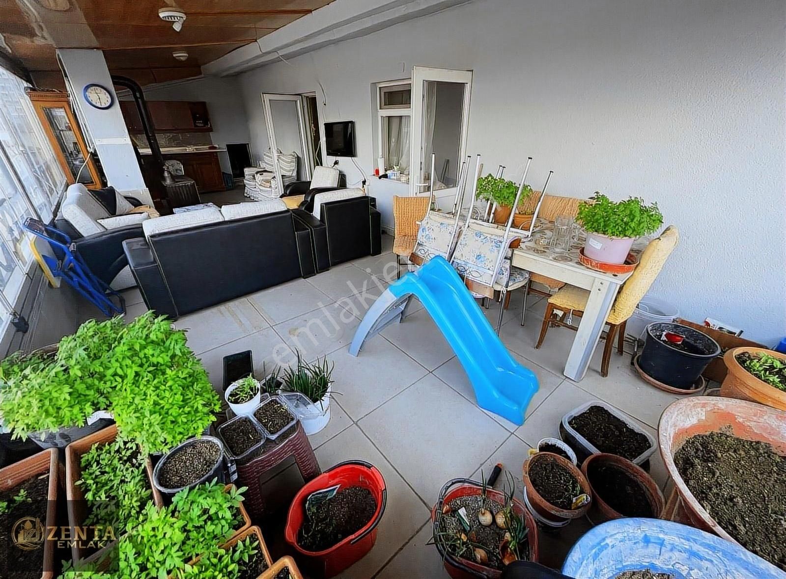 Zenta'dan Akşemsettin Mah'de 5+1 Teraslı Masrasız Yapılı Daire