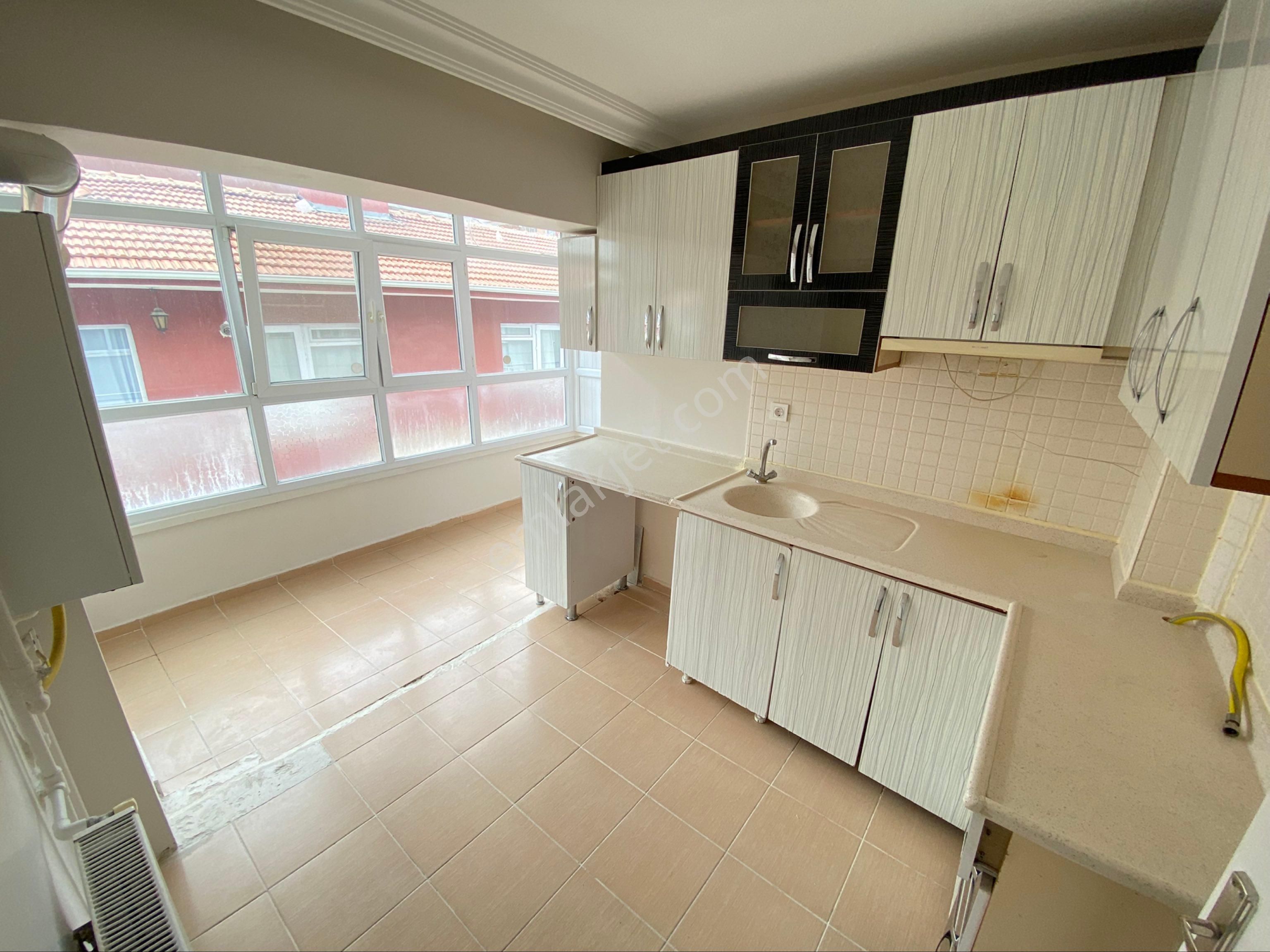 Bayram Gayrimenkulden Tandoğan Mah 2+1 Full Yapılı Katta Satılık Kupon Daire
