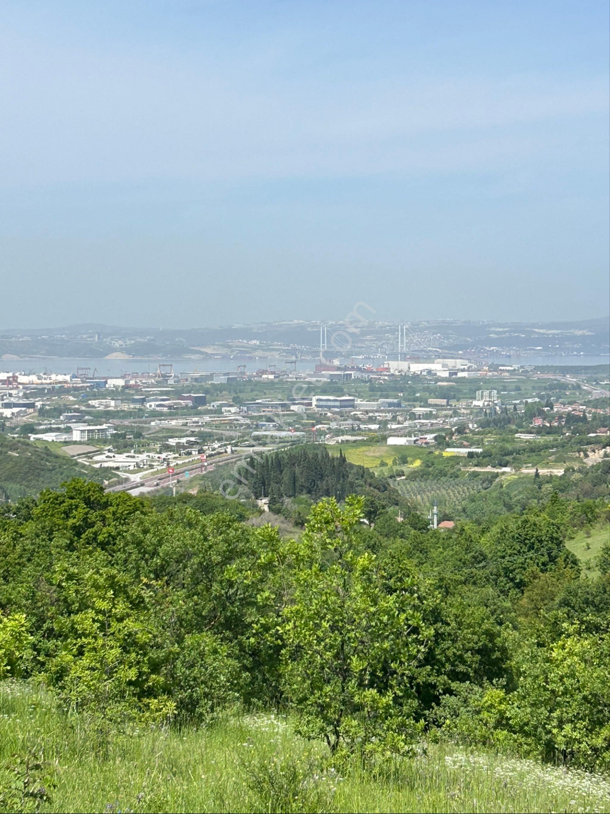 Doğa Ve Deniz Manzaralı Arazi