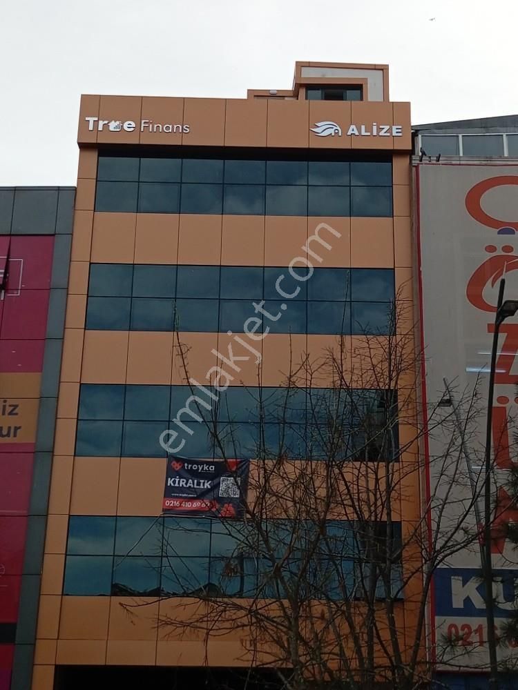 Kartal Bankalar Ve Ankara Cad. Üzerinde Kiralık Ofis Troykadan
