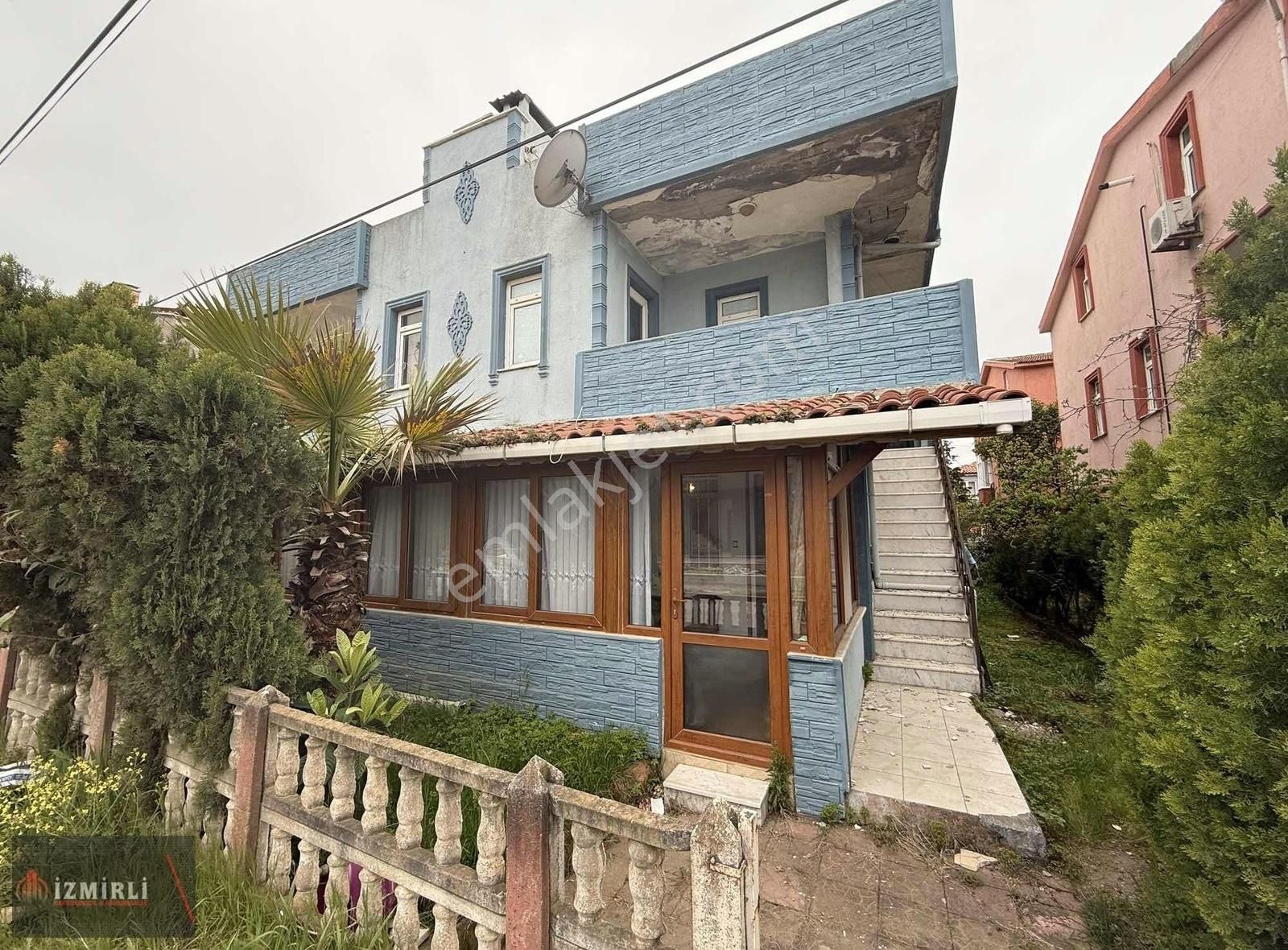 Kocaali Alandere Mahallesinde Sahile 50m Mesafede 2+1 50m2